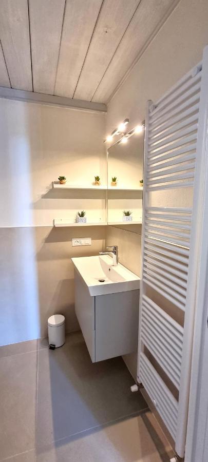 Dolce Blu Sirmione Apartment Rivoltella del Garda Luaran gambar